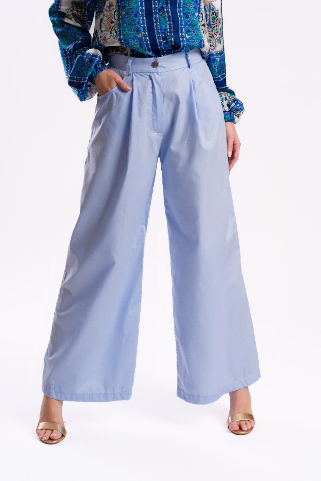 Lavender Wide-Leg Pleated Pants