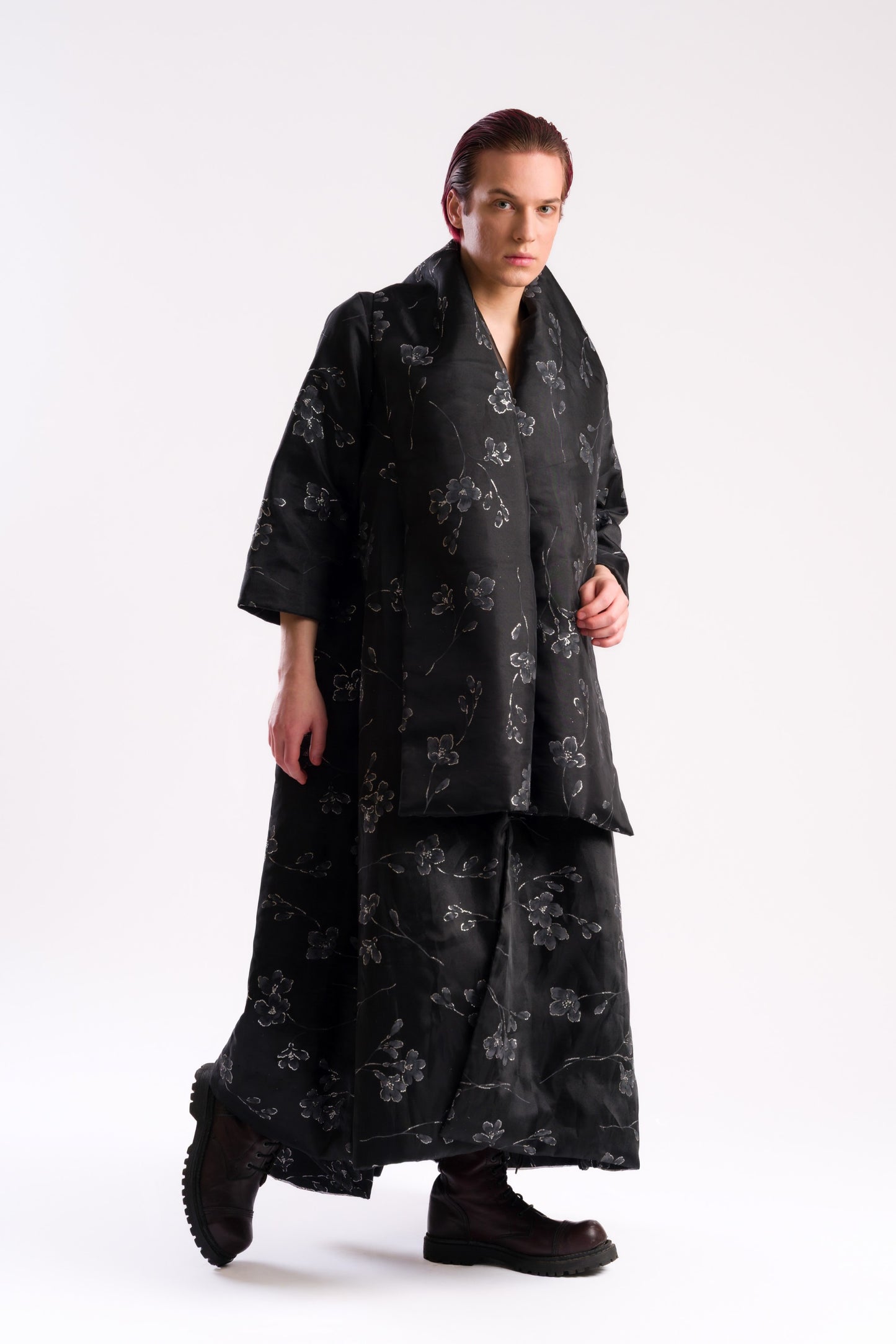 The floral jacquard kimono