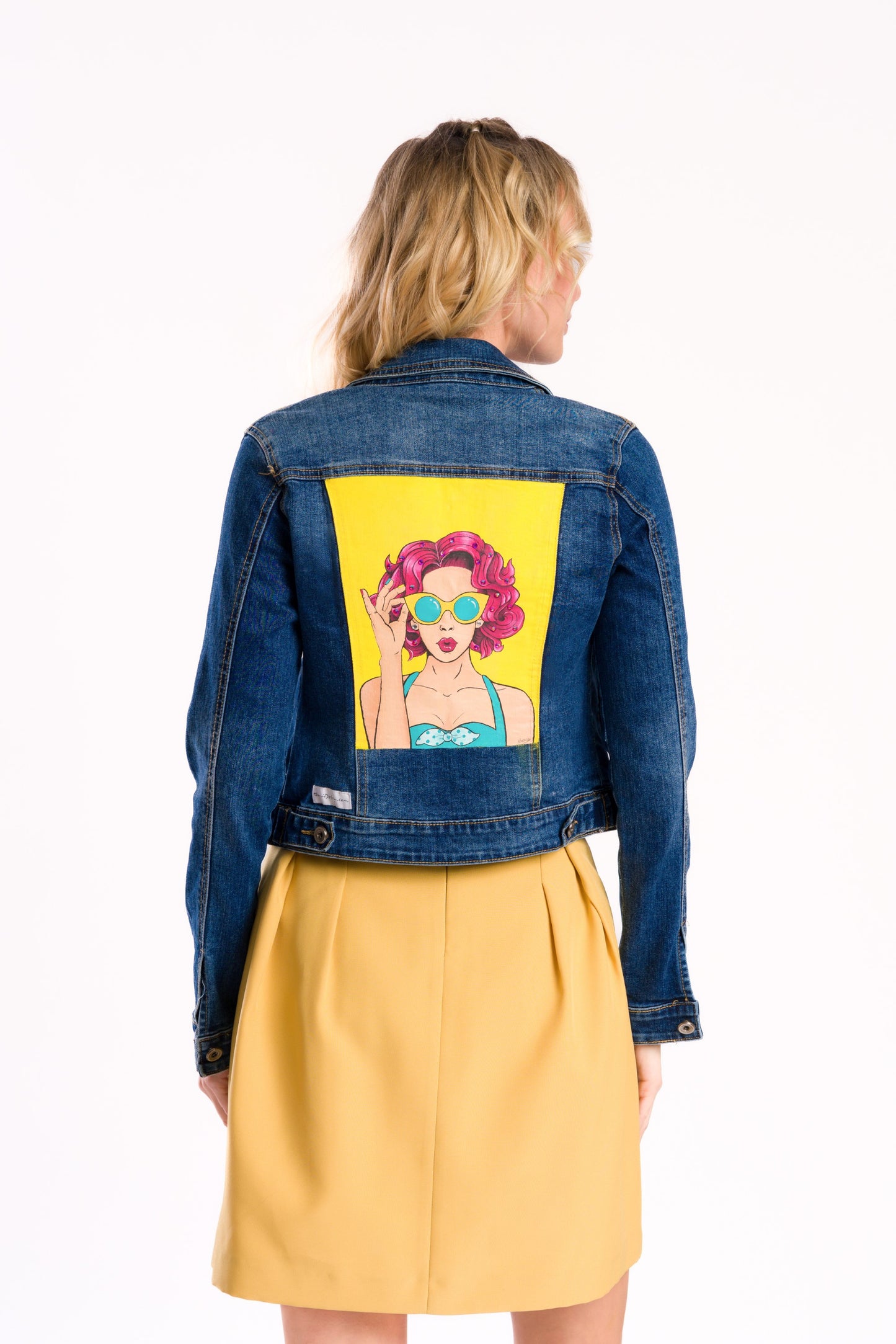 Pop - Art Girl "Look at me" denim jacket #recycled