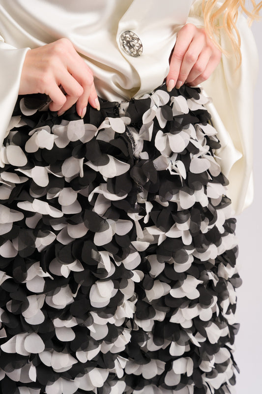 The ruffled petal pants