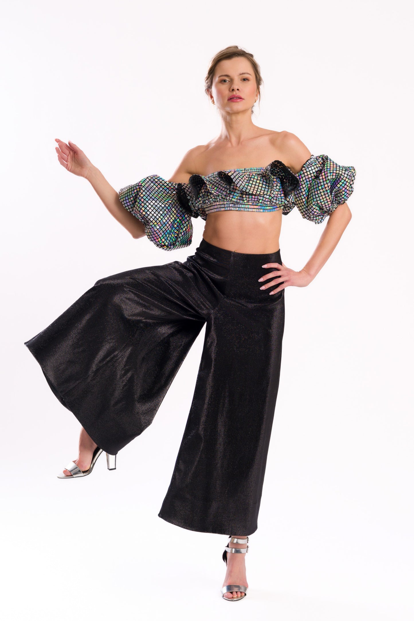 Sequined top with ruffles and puff sleeves